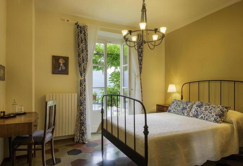 Номер Классический Вид на Озеро, B&b Villa Le Ortensie
