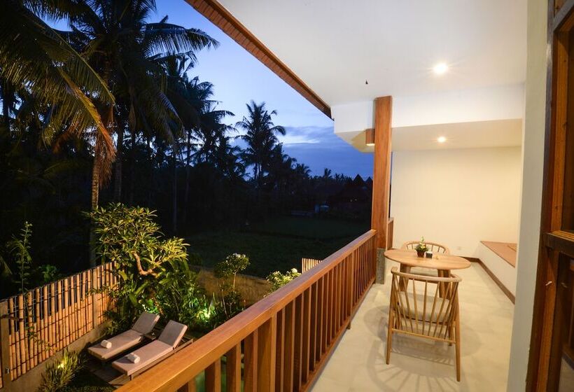 Номер Deluxe Вид на Бассейн, Purana Boutique Resort