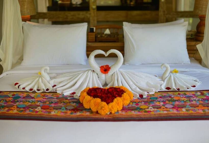 Вилла с 1 спальней и бассейном, Purana Boutique Resort
