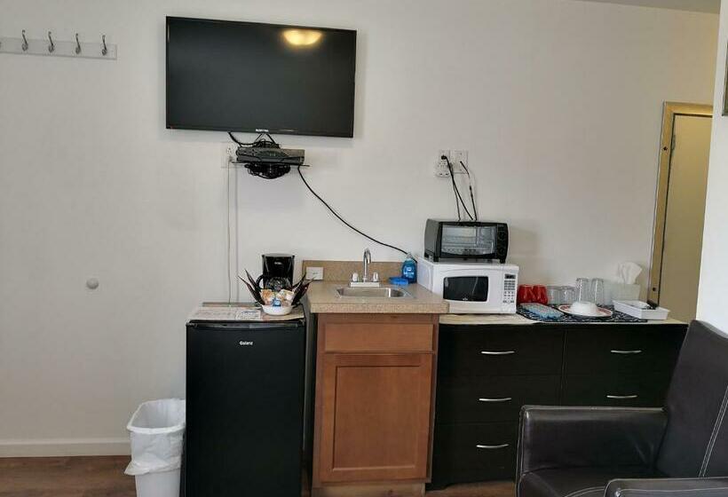 Номер Стандарт Кровать Кинг Адаптированный для Инвалидов, Apple Inn And Suites Cooperstown Area