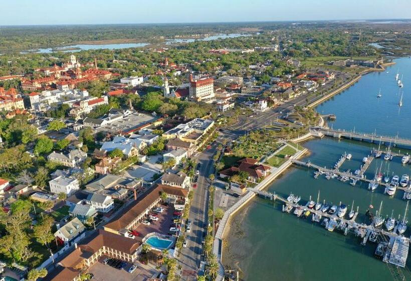 Номер Deluxe Кровать Кинг, Historic Waterfront Marion Motor Lodge In Downtown St Augustine
