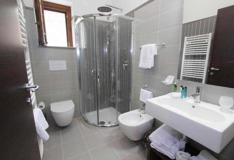 اتاق استاندارد سه نفره, Villa Ginevra Resort Agrituristico