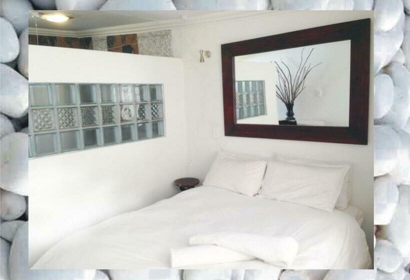Номер Стандарт, 44 On Ennis Guest Lodge And Restaurant   No Load Sheddding