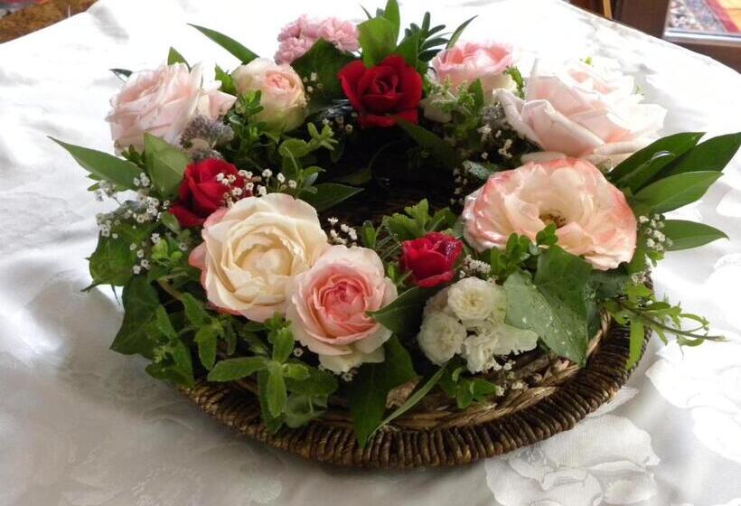 غرفة إقتصادية, Internat Schloss Spiegelberg