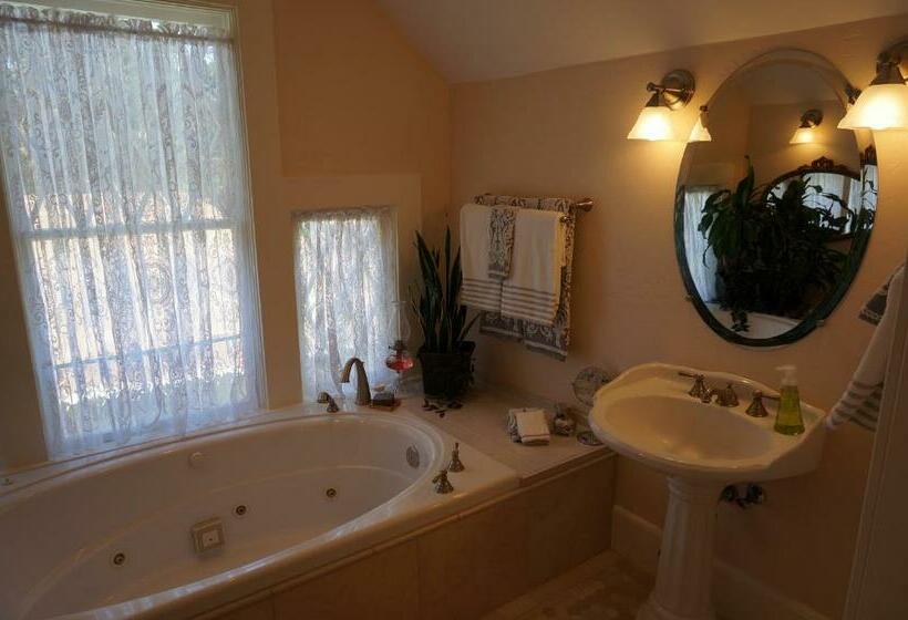 Номер Deluxe, R&r Guesthouse