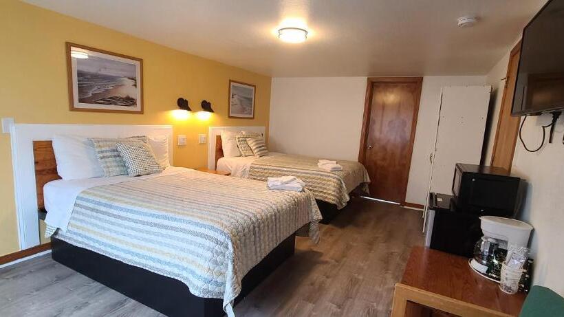 Номер Deluxe, Driftin Sands Motel