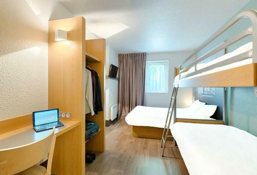 Четырехместный Номер Стандарт, B&b Hotel Marseille Estaque