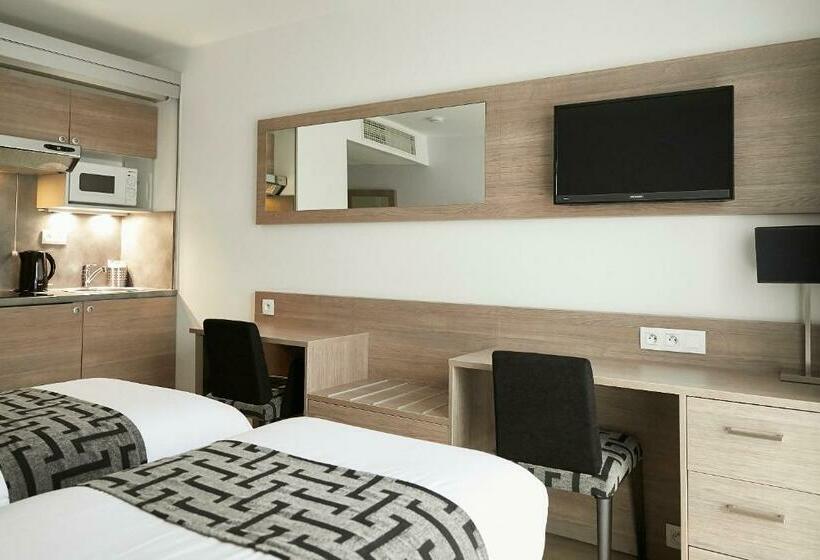 Студия Стандарт, Tulip Inn Massy Palaiseau  Residence