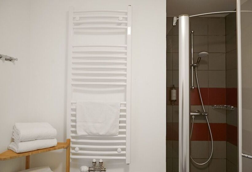 Студия Superior, Tulip Inn Massy Palaiseau  Residence