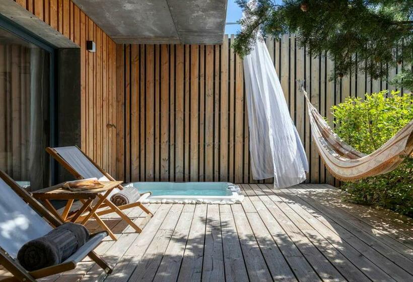 Стандартный Номер Кровать Кинг, Bien Loin D Ici Spa B&b