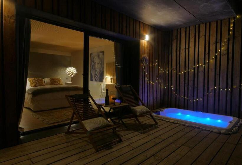 Стандартный Номер Кровать Кинг, Bien Loin D Ici Spa B&b