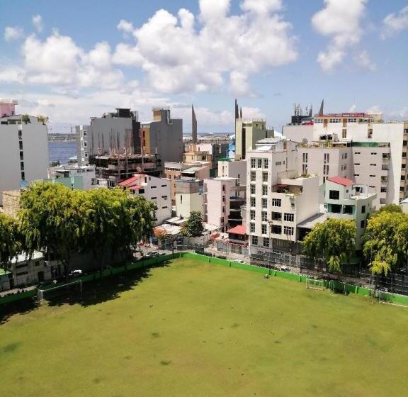 اتاق استاندارد با چشم‌انداز شهر, The Grand View