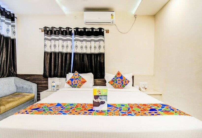 Номер Deluxe, Fabhotel Corporate Crown   Nr Jyoti Nivas University