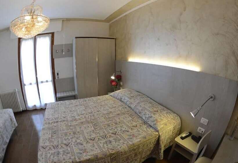 Номер Стандарт Трехместный, Ristorante Posta