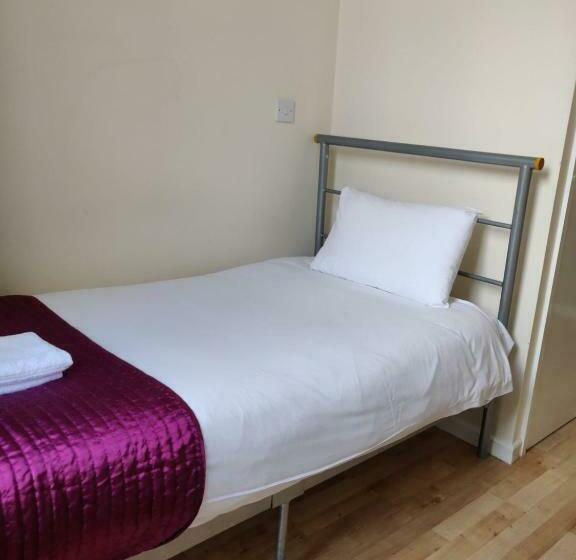 Номер Стандарт Индивидуальный, Kings Cross Hotel London