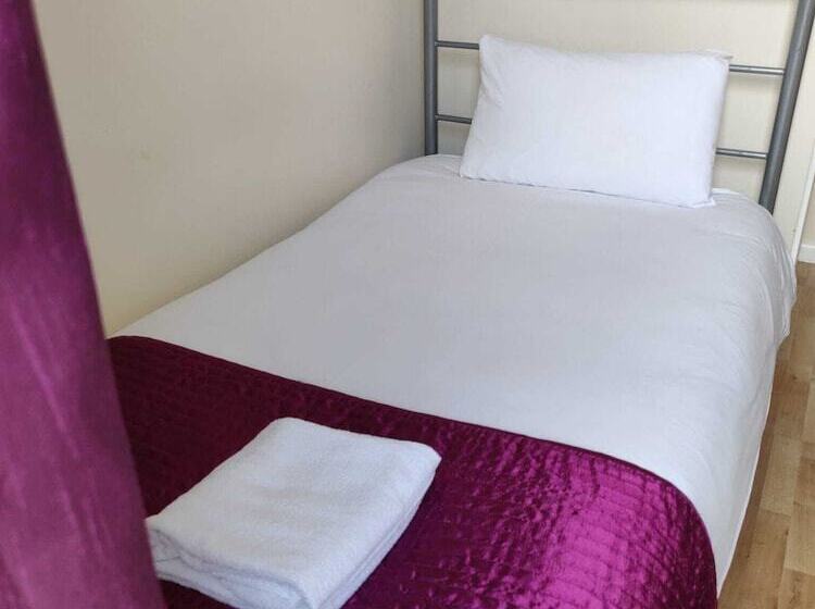 Номер Стандарт Индивидуальный, Kings Cross Hotel London