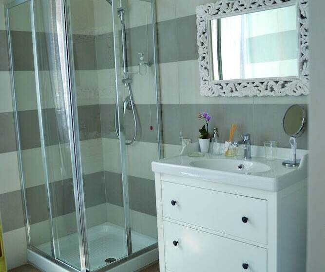 اتاق استاندارد, La Vecchia Tenenza B&b