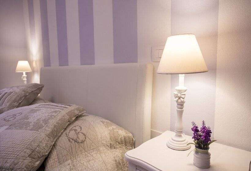 اتاق استاندارد, La Vecchia Tenenza B&b