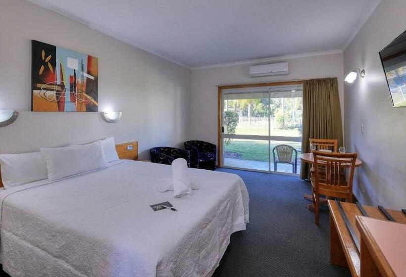 Номер Стандарт, Chinchilla Great Western Motor Inn