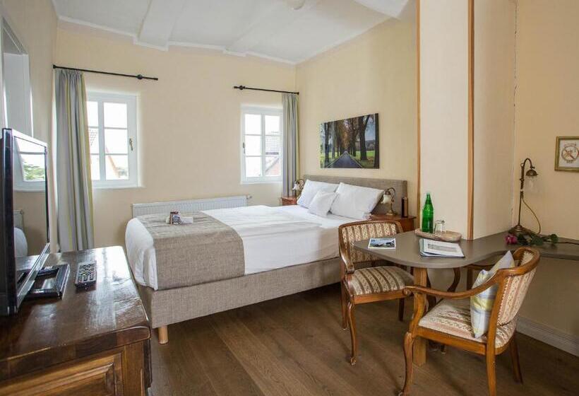 Номер Стандарт, Altstadthotel Treysa