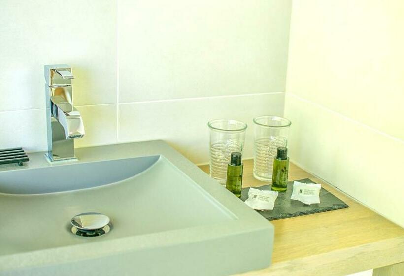 Superior Room with Terrace, La Villa Du Coteau