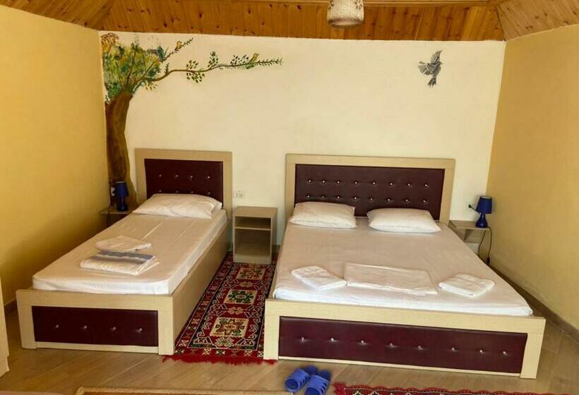 四人标准间, Rooms Merlika  Inside The Castle