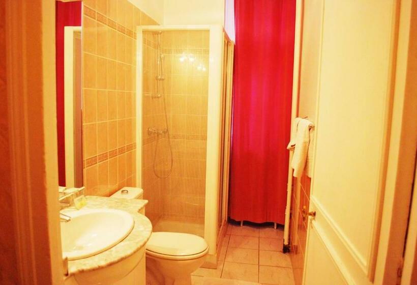 اتاق استاندارد, Hôtel Avenir Jonquière