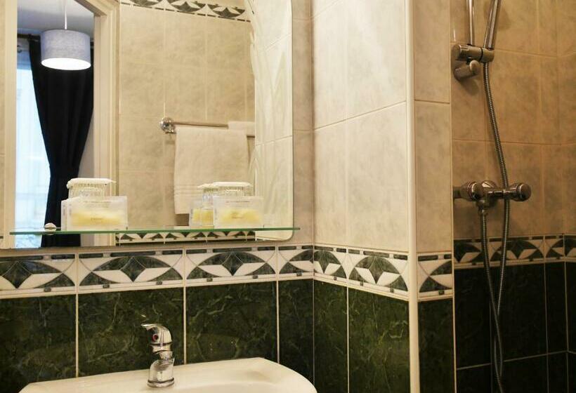 اتاق استاندارد یک نفره, Hôtel Avenir Jonquière
