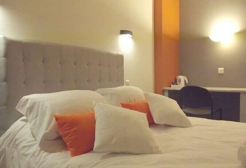 Номер Стандарт, Hôtel Restaurant Le Hauteville