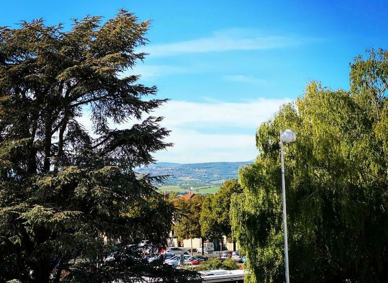 Номер Стандарт, Le Midi Clermont Cournon