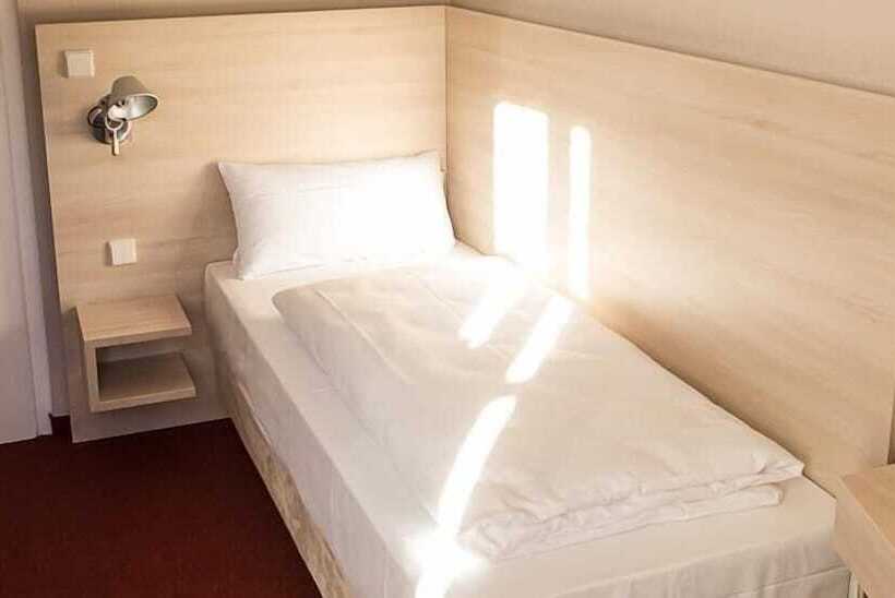 Семейный Номер, Rasthof & Motel Hermsdorfer Kreuz