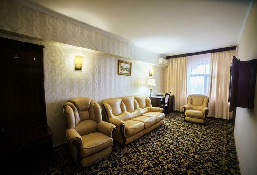 جناح, Grand Hotel Orient Braila