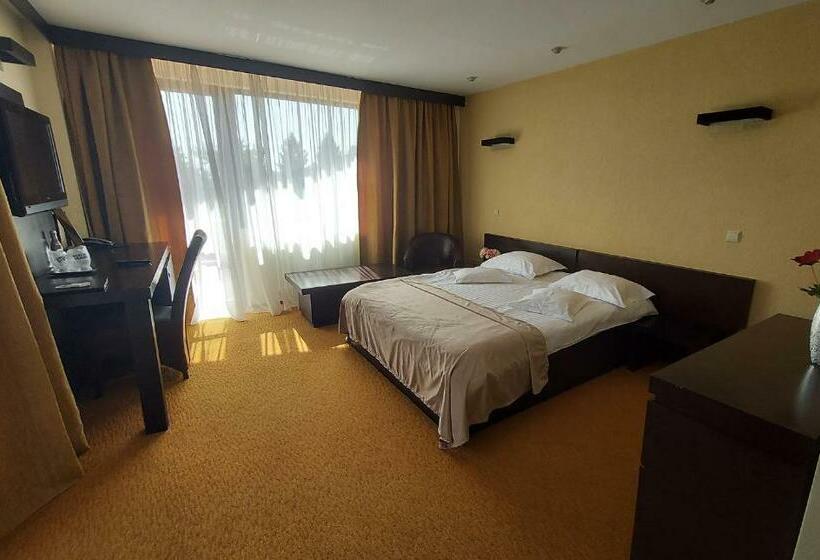 스탠다드 룸, C&c Karo Resort