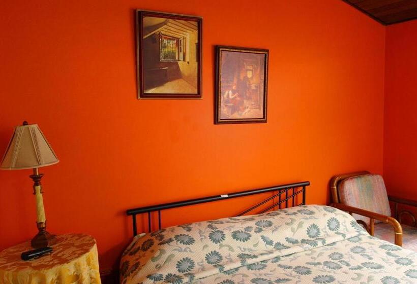 Standart Stüdyo, Casa Posada Amelia