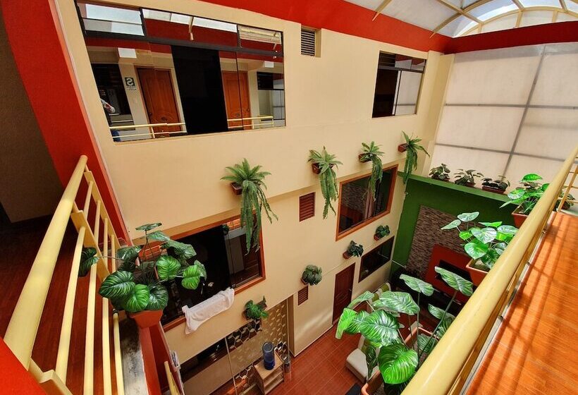 اتاق سوپریور سه تخته, El Mariscal Cusco