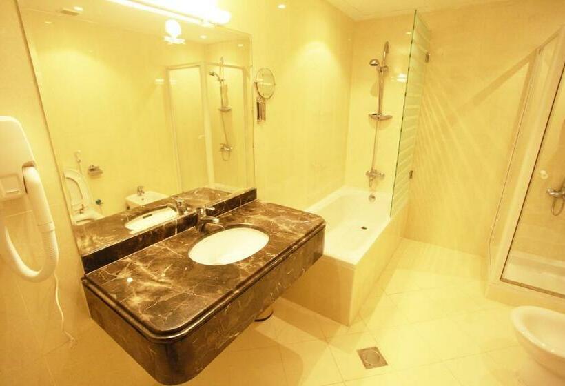 استودیو استاندارد با تخت کینگ, Golden Ocean
