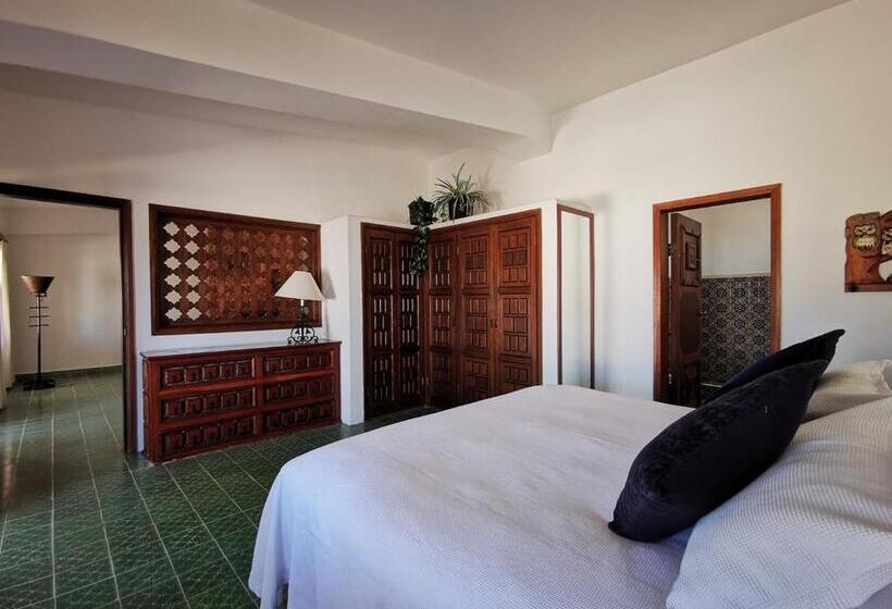 ツーベッドルーム　ヴィラ, Rancho Las Cruces
