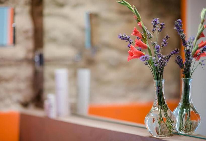 デラックスルーム, Valdonica Winery Fine Dine & Wine