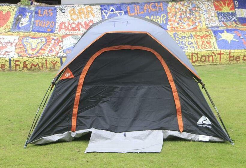 Standard Tent, Rocking J's