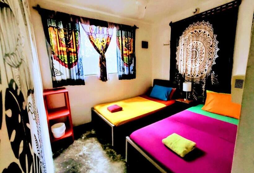 Quarto Standard Casa de Banho Partilhada, Casajungla Hostel