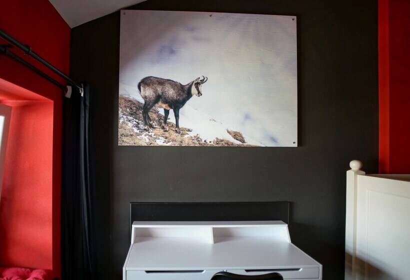 Quarto Estandar, Alpenliebe Design