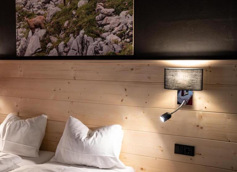 Quarto Estandar Cama Queen, Alpenliebe Design