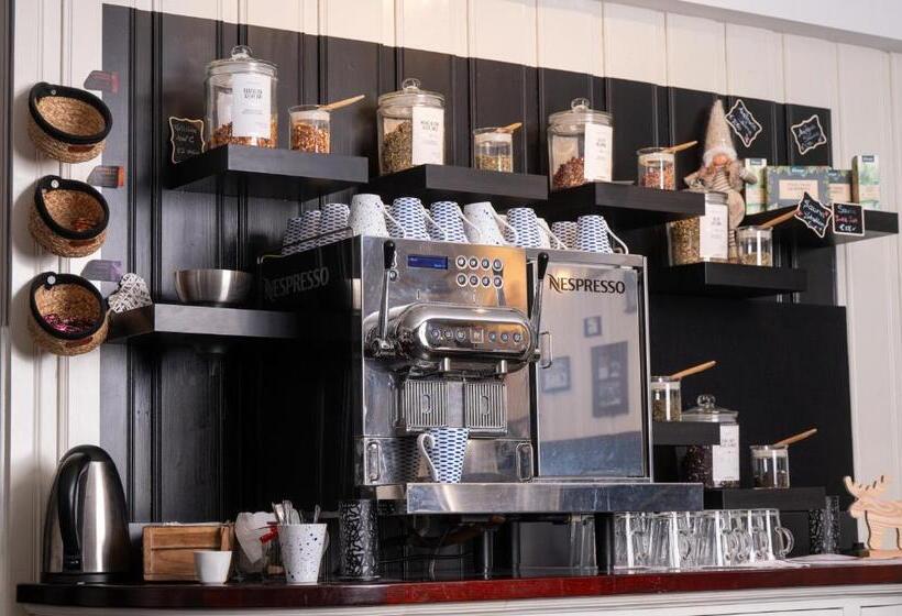 جناح سرير كينج, Alpenliebe Design