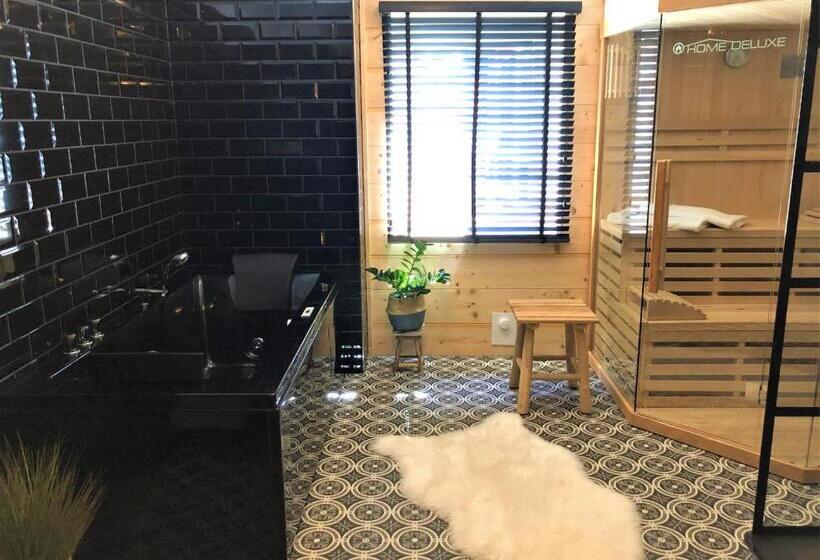 جناح غرفتين نوم, Alpenliebe Design