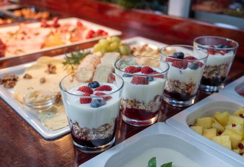 جناح غرفتين نوم, Alpenliebe Design