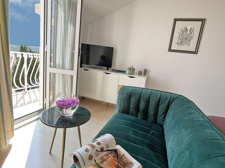 带海景及2个卧室的复式公寓, Studio Apartment Andrijana