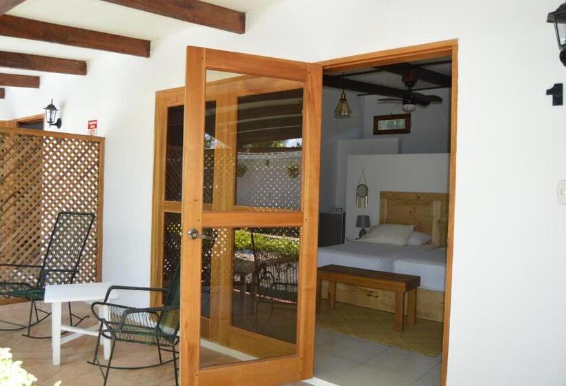 Quarto Deluxe, Indalo Adults Only