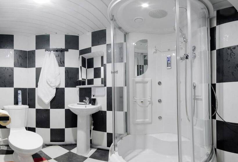 Quarto Economy, Lait Hotel On Bebelya