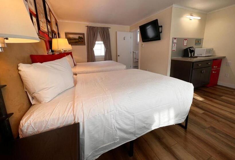 Номер Стандарт, Sleep Woodstock Motel