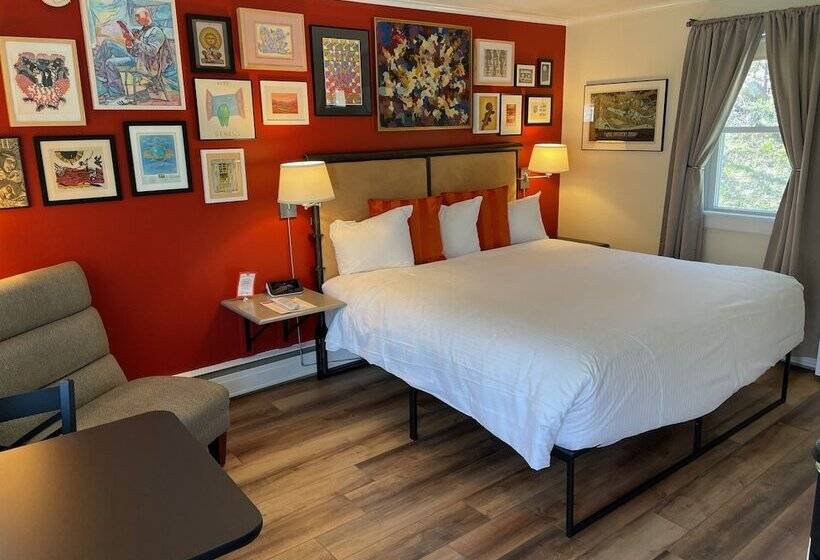 Номер Стандарт, Sleep Woodstock Motel